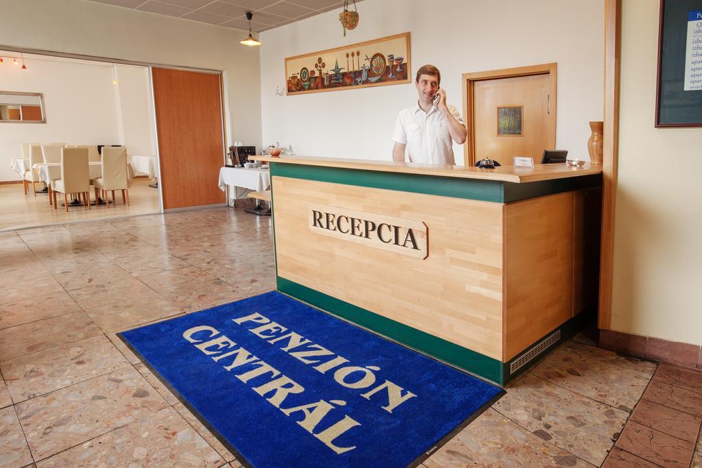 Penzion Central Zvolen Extérieur photo